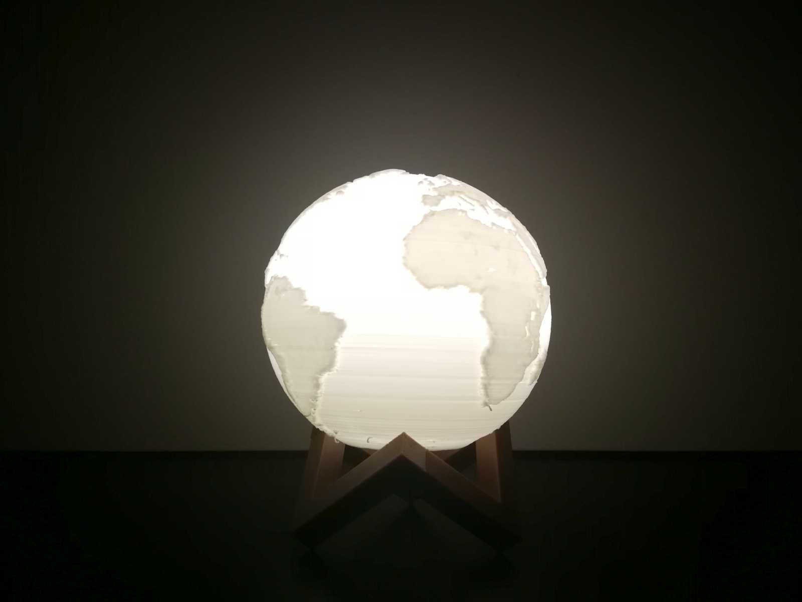 Lampara tierra luz blanca Lampara tierra luz blanca